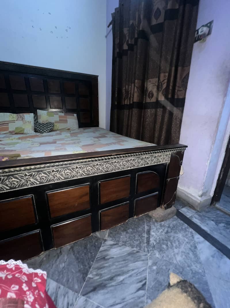 Wooden Bed Set / Furniture / Solid wooden furniture 7