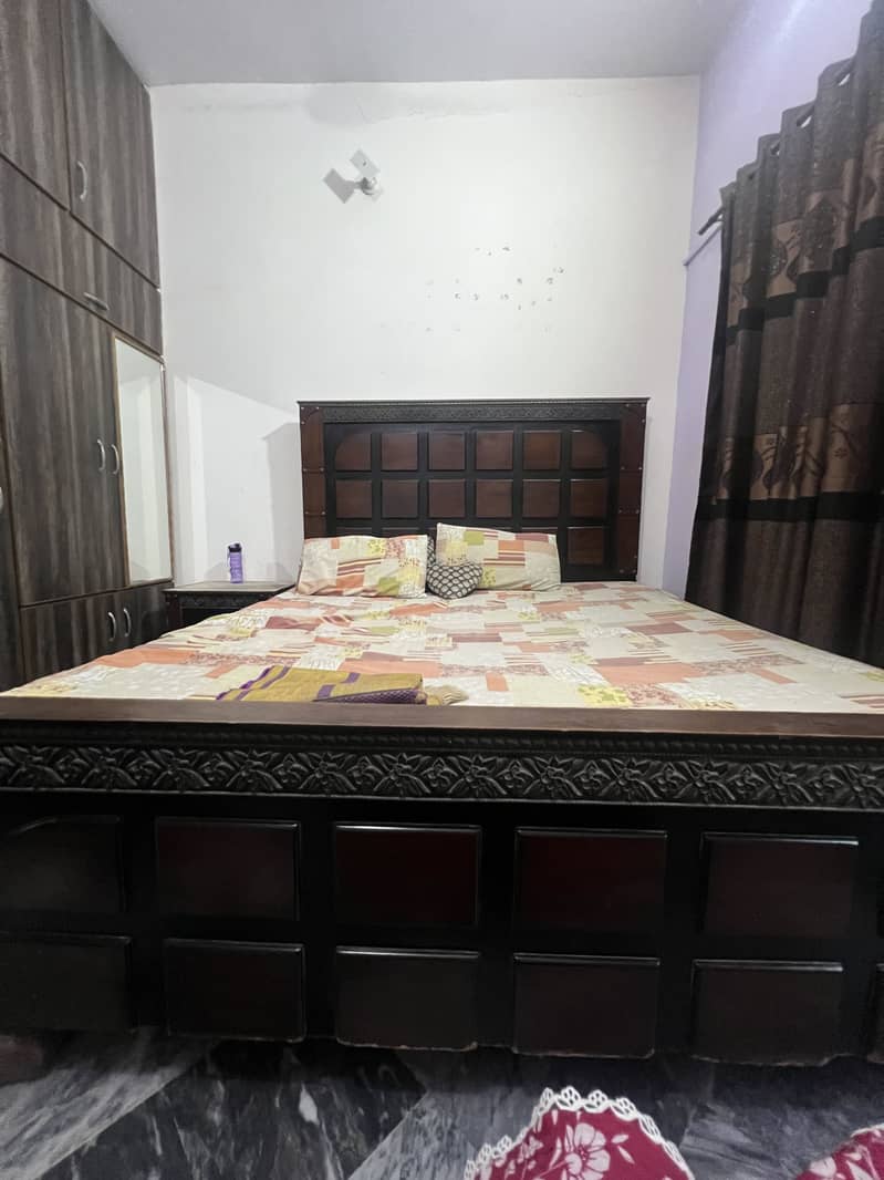 Wooden Bed Set / Furniture / Solid wooden furniture 9