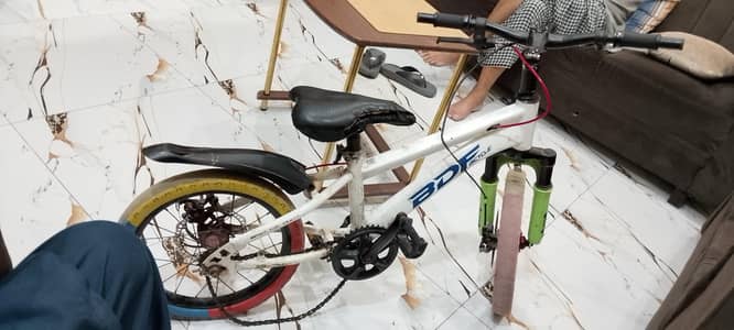 imported cycle desk break