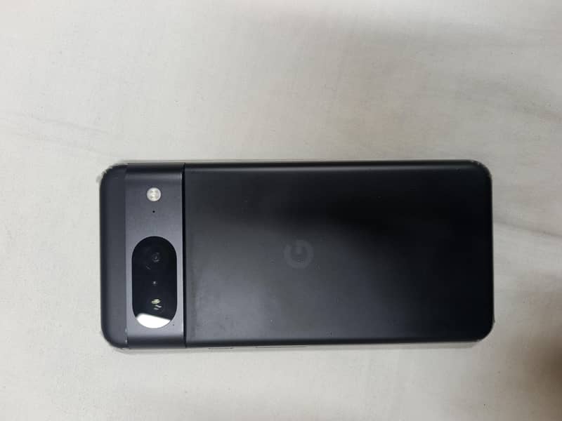 Google Pixel 8 1
