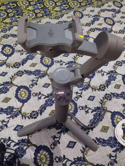 DJI Osmo Mobile 3 Gimbal with Free BOYA MM1 & Wireless Mic Setup