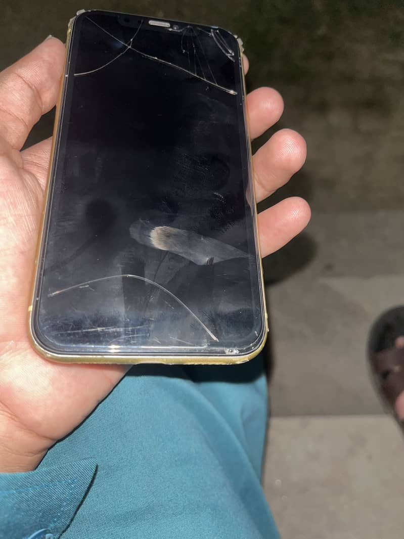 Apple iPhone 11 2