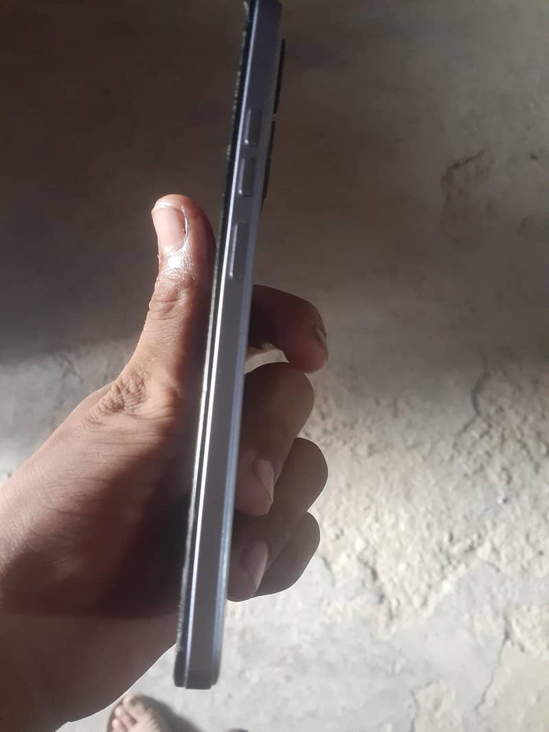 Tecno Spark Go 2