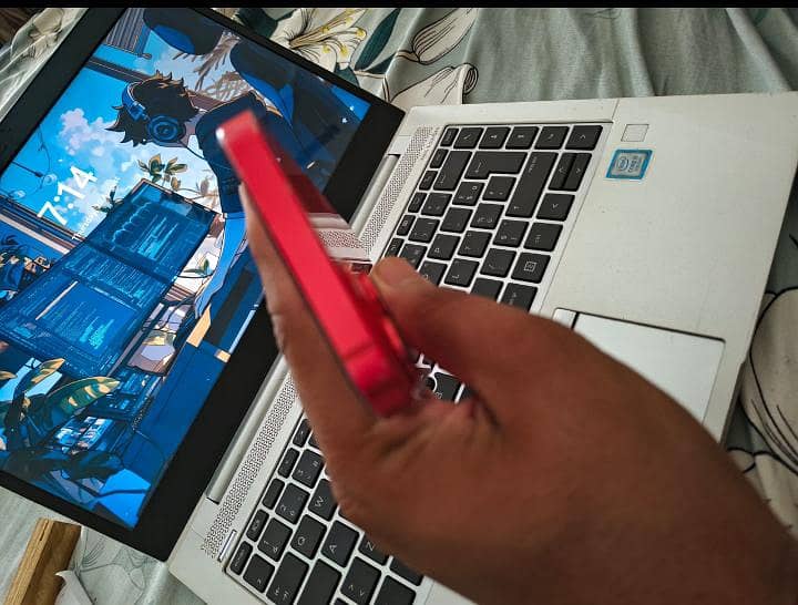 Apple iPhone 14 4