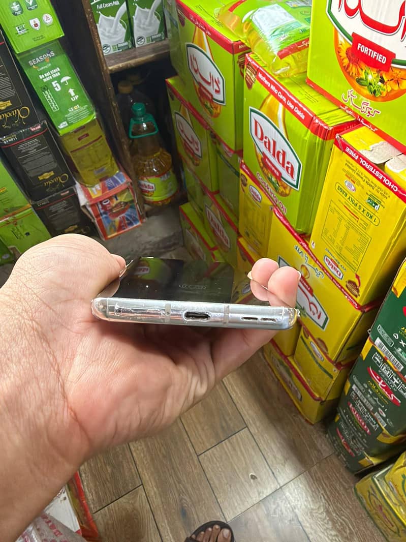 One Plus 8 6