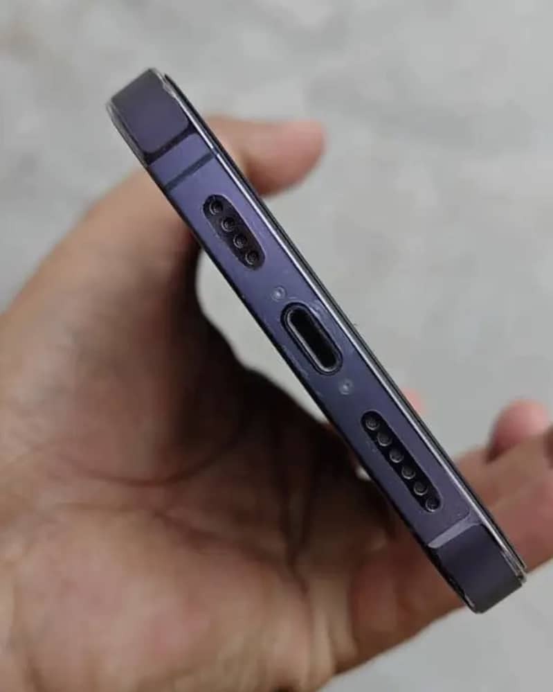 Apple iPhone 14 Pro Max 1