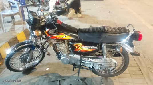 Honda CG125 Euro 2-2021 Model Black