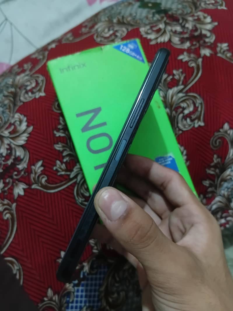Infinix Note 11 4