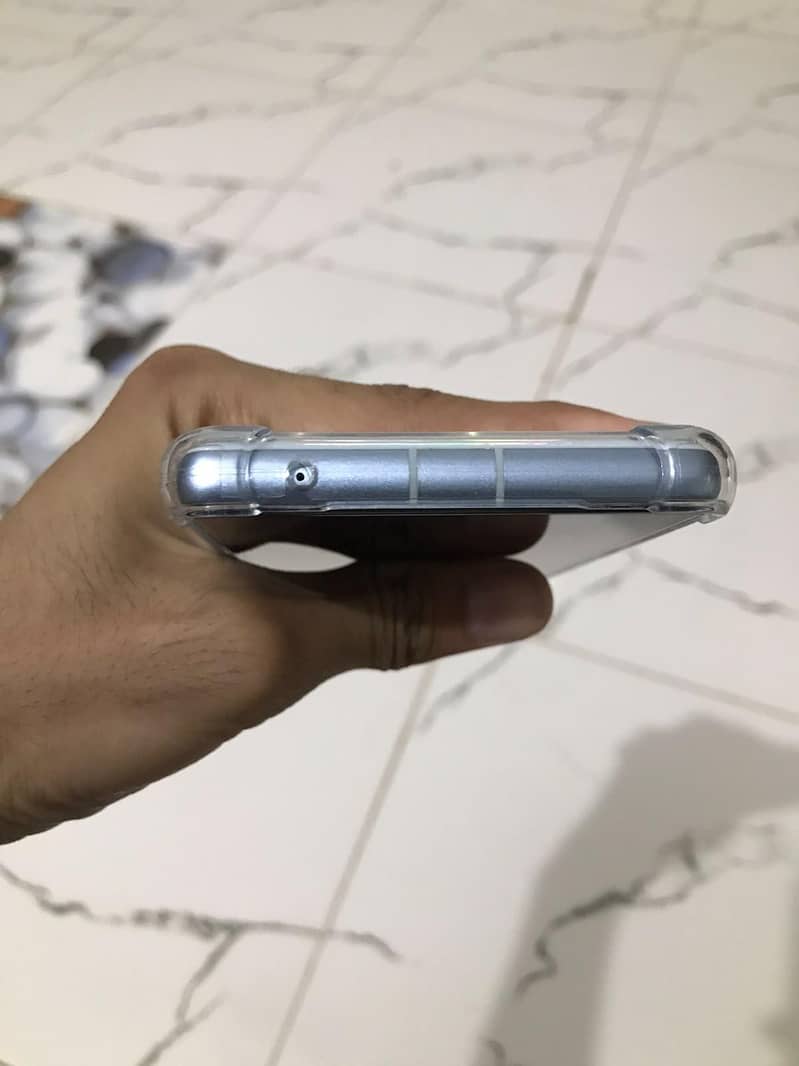 Google Pixel 7a 3