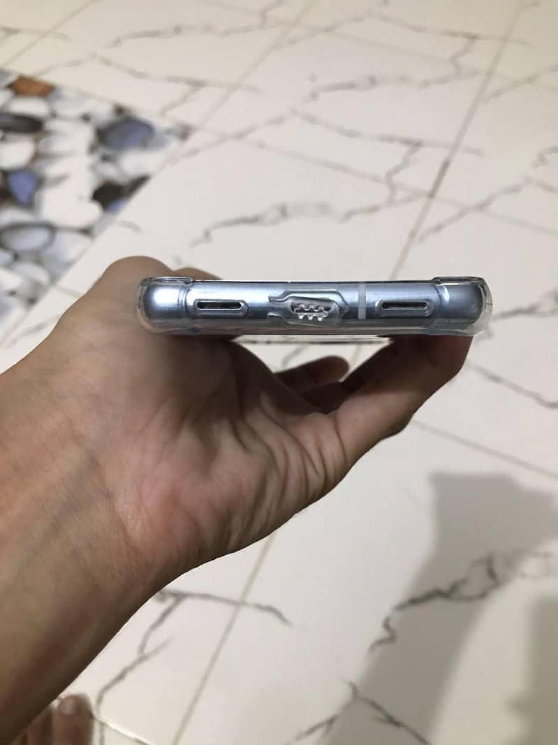 Google Pixel 7a 4
