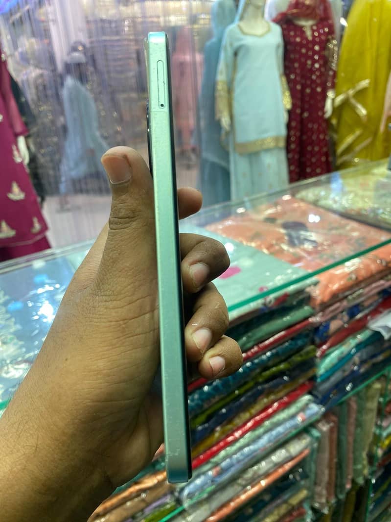 Tecno SPARK 30C 9