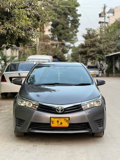 Toyota Corolla GLI 2015 B2B GENUINE