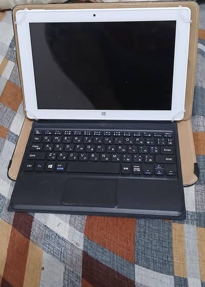 Flatoak S1038F Windows 10 Tablet PC | Keyboard + Cover and charger