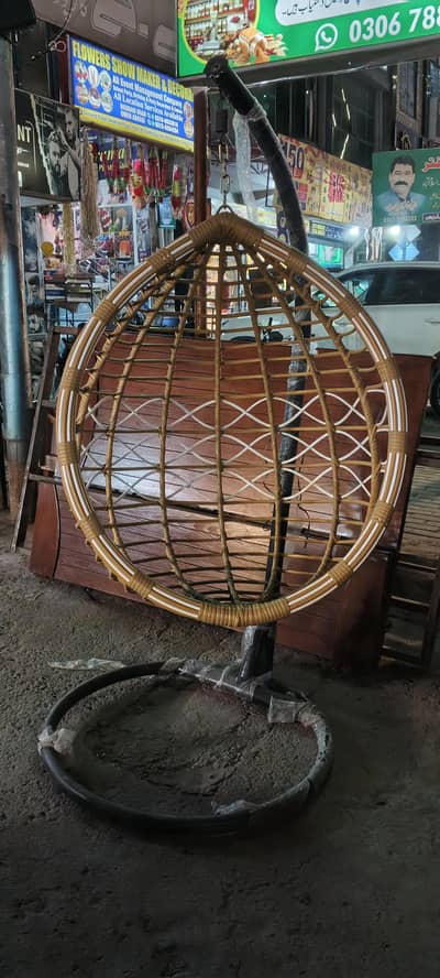 Hanging swing chair FOR SALE