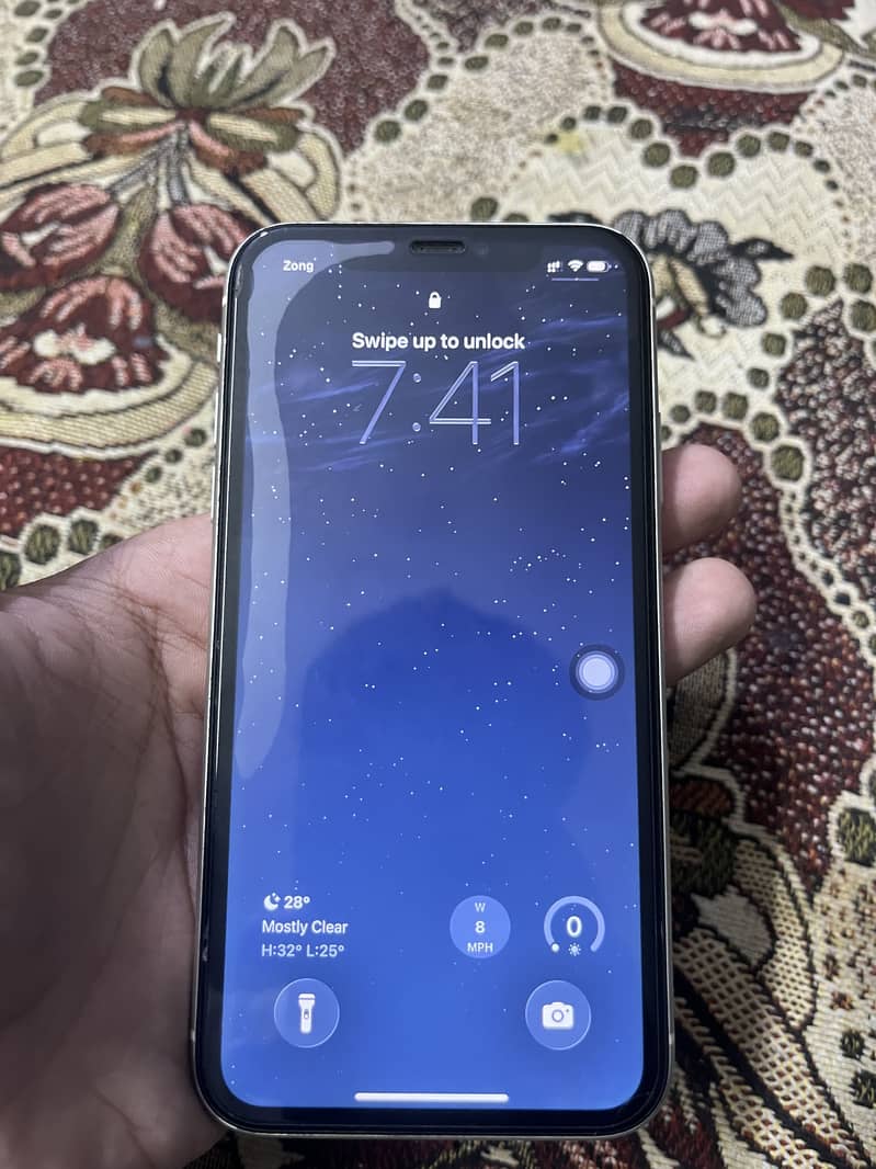 Apple iPhone 11 2