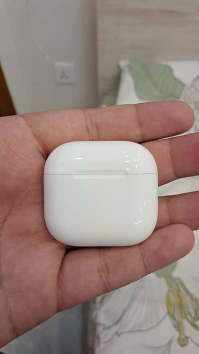 Apple AirPods 4 (Non-ANC) - 1 week used only