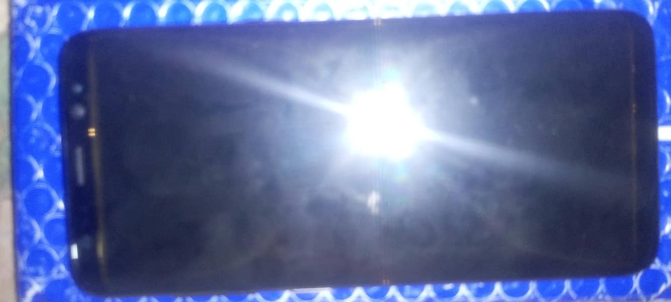 Samsung Mobile S8 2