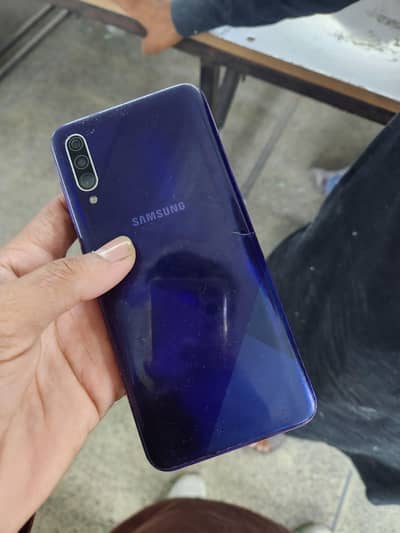 Samsung Mobile A30