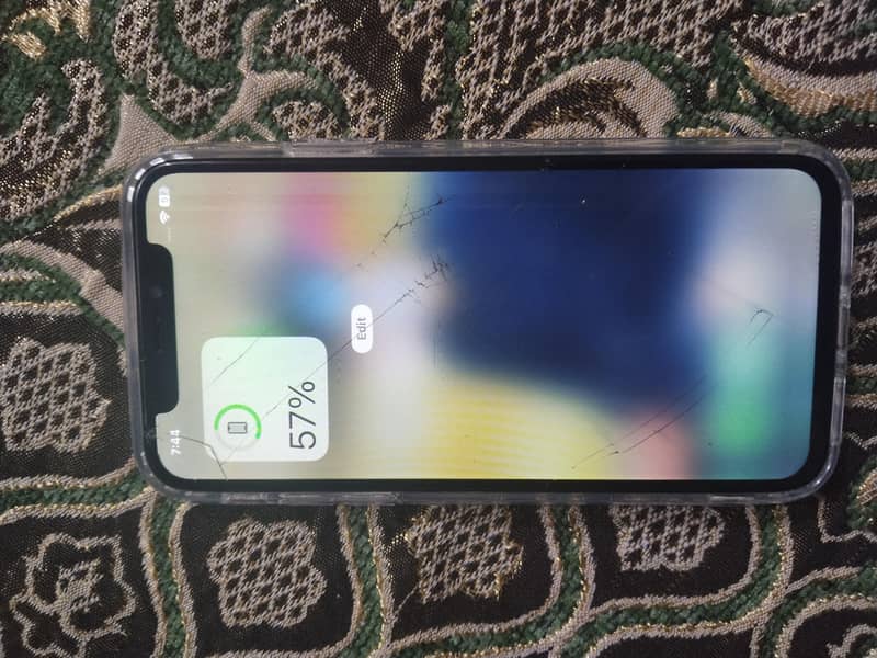 Apple iPhone X 3
