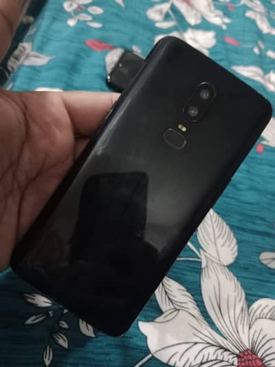 One Plus 6
