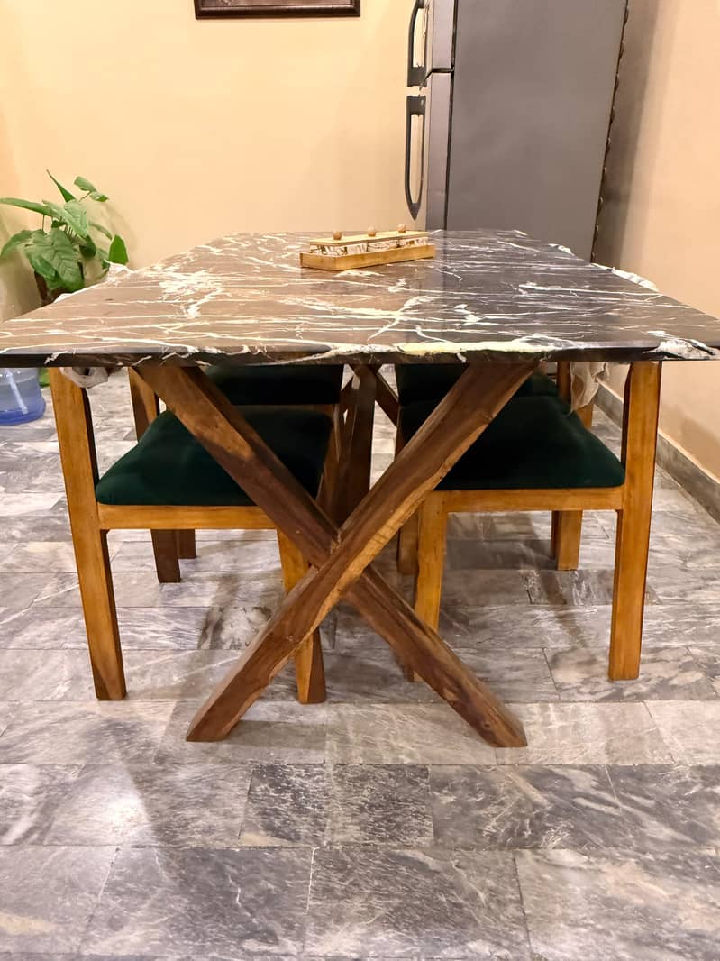 Dining table 3