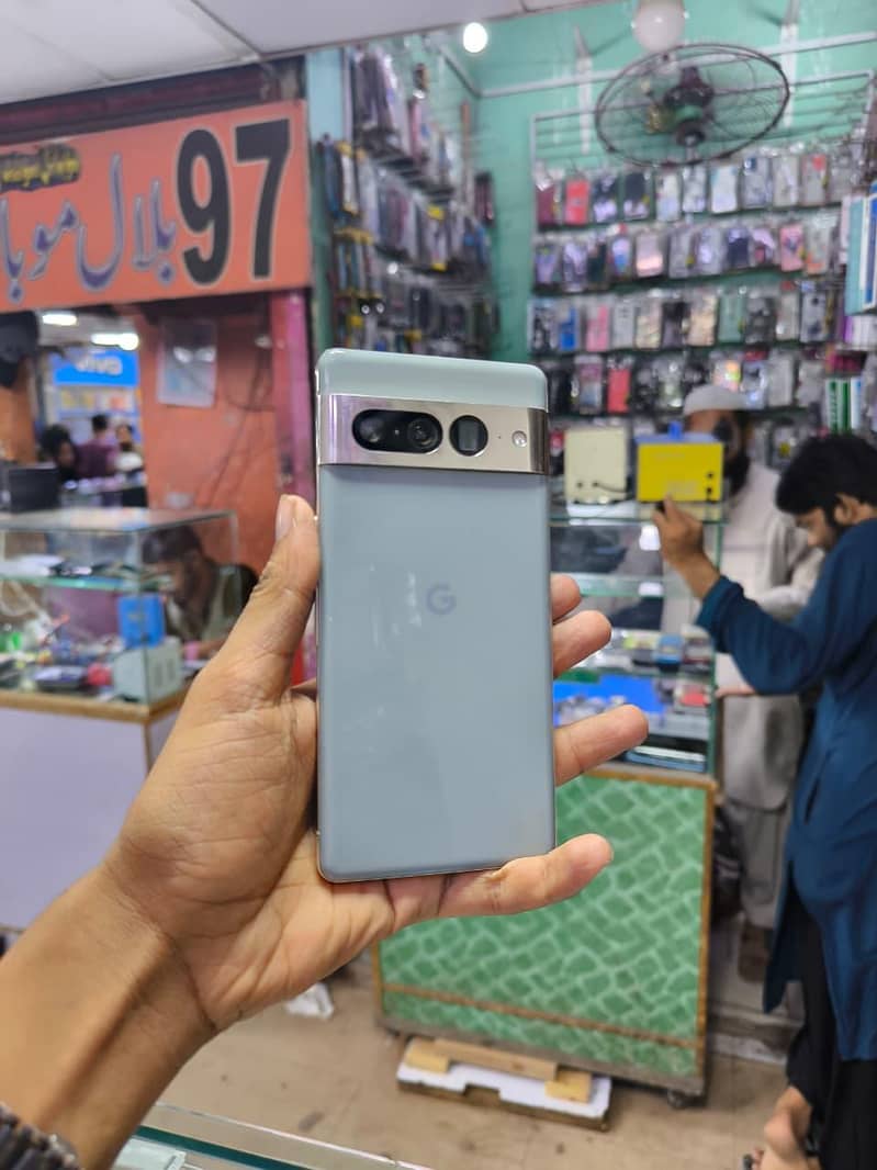 Google Pixel 7 Pro 2