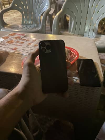 Apple iPhone 11 Pro
