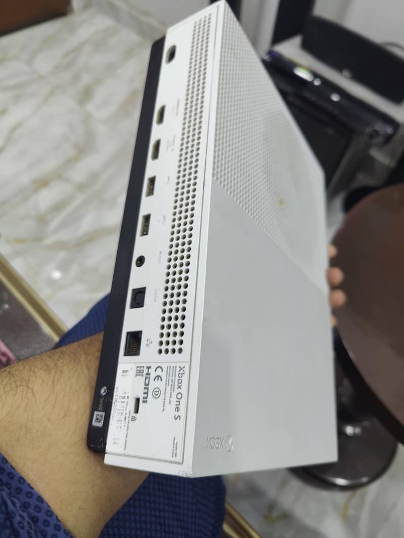 xbox one s 1