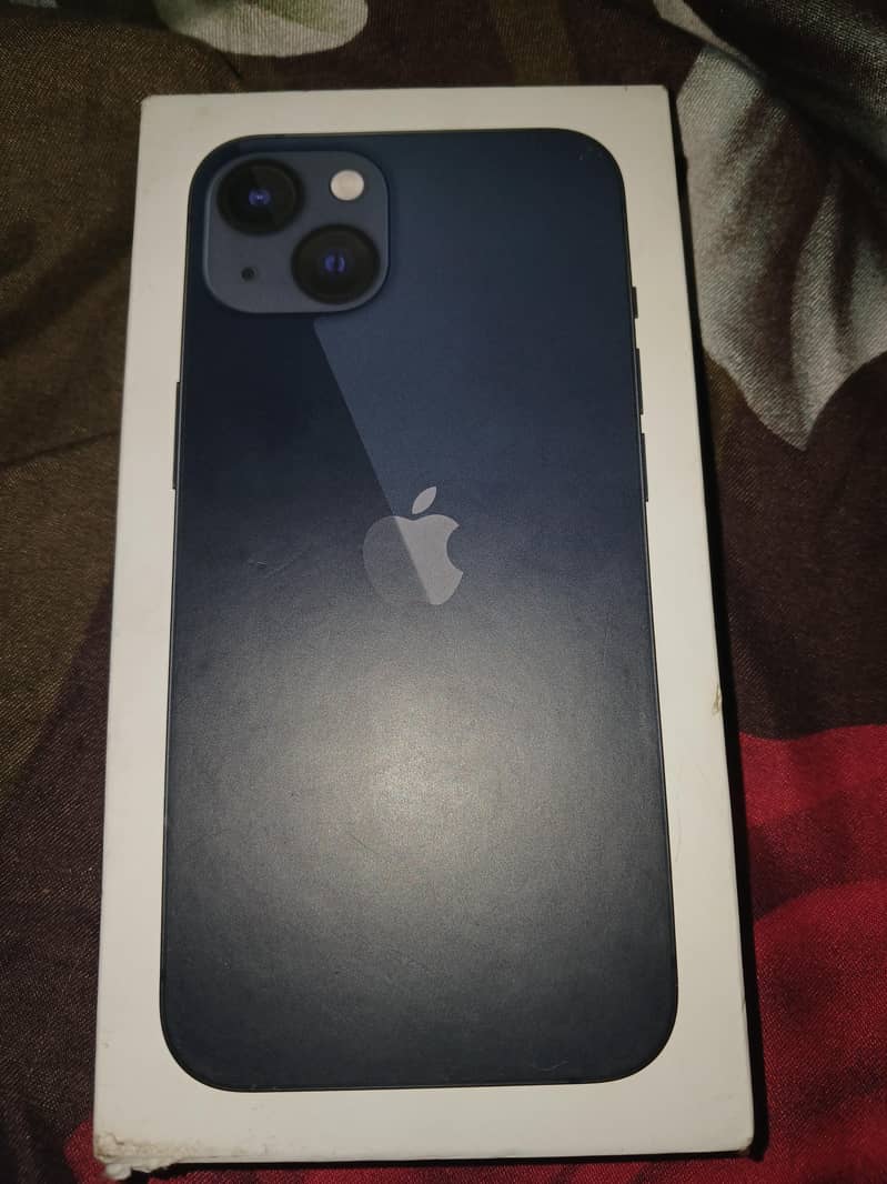 Apple iPhone 13 6