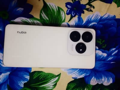 Nubia v60