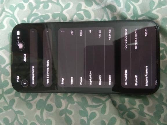 Apple iPhone 13 5
