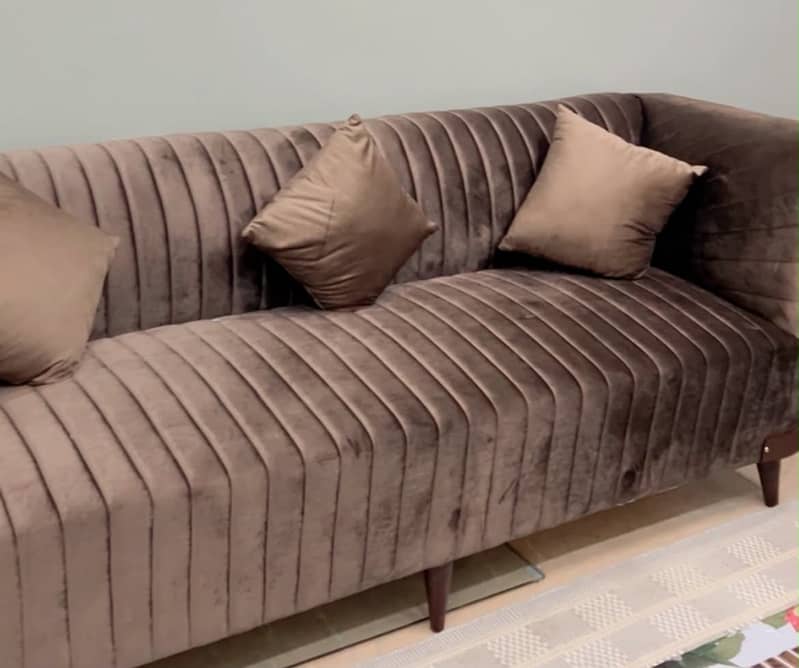 Sofa set 0