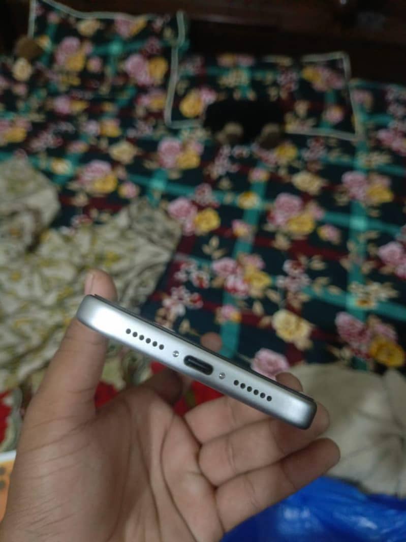 Apple iPhone 17 Pro Max 2