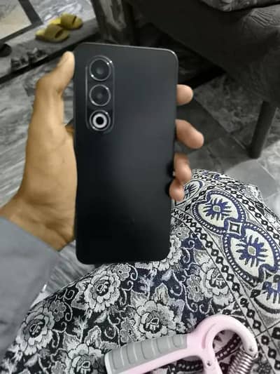 Itel S25