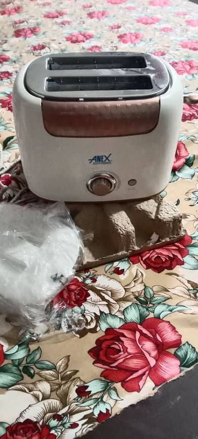 NEW TOASTER