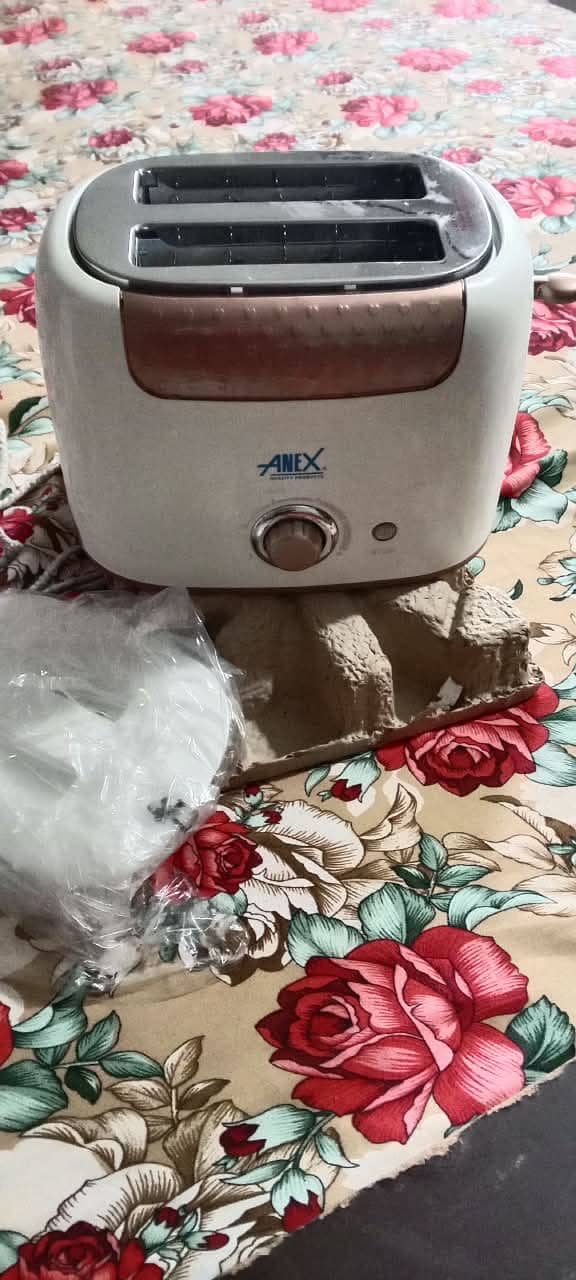 NEW TOASTER 0