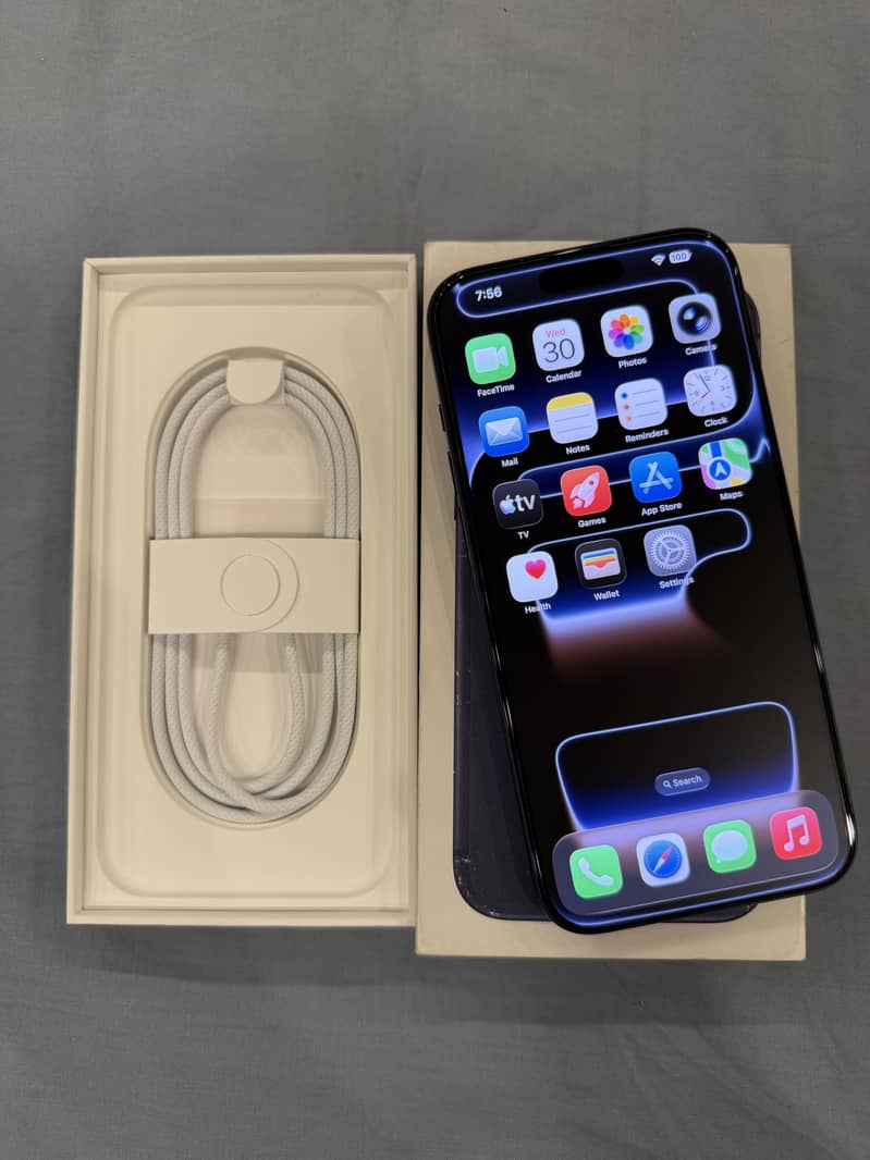 Apple iPhone 17 Pro Max 3