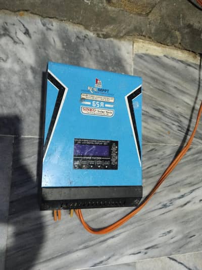 MPPT Charge Controller 65A Sinko