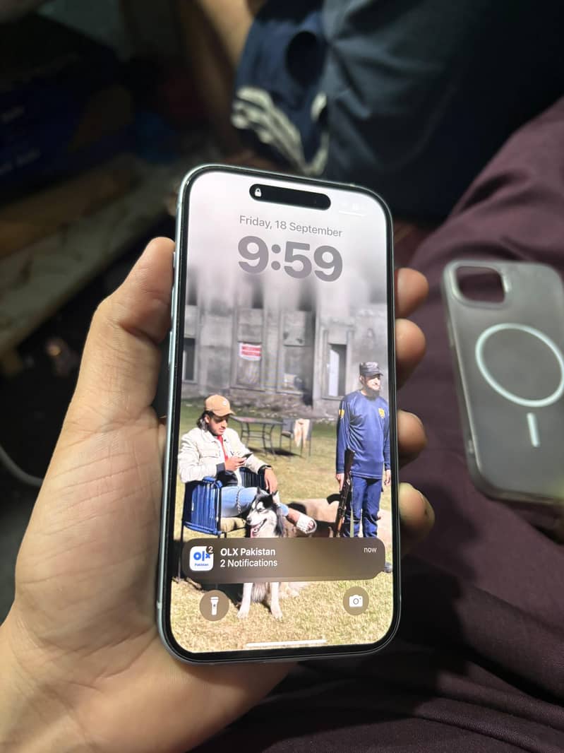 Apple iPhone 15 1