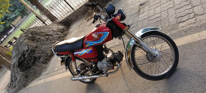 hona cd 70 2019 model available for sale