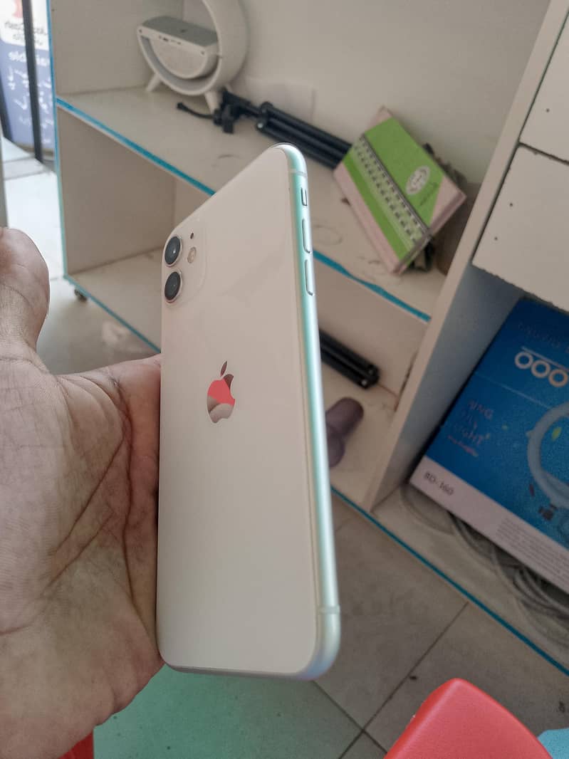 Apple iPhone 11 1