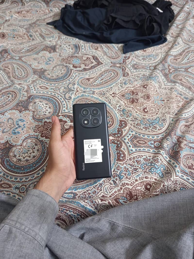 Xiaomi Redmi Note 14 Pro 4