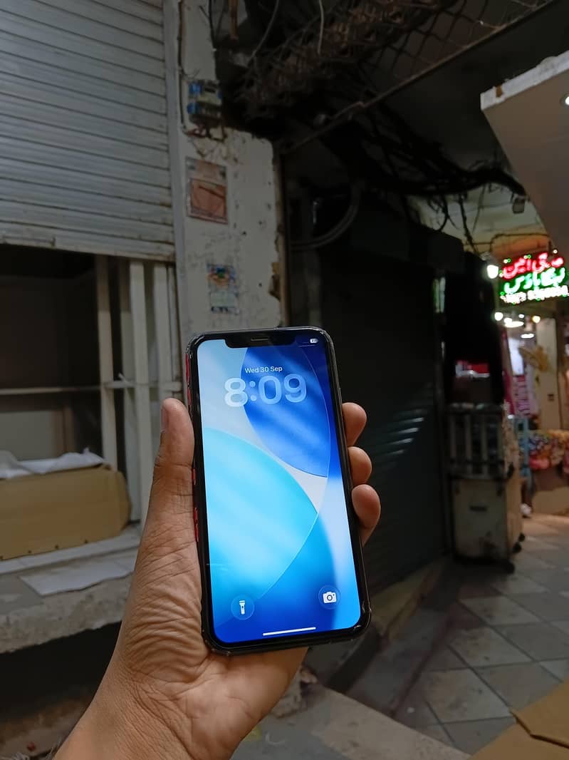 Apple iPhone 11 1