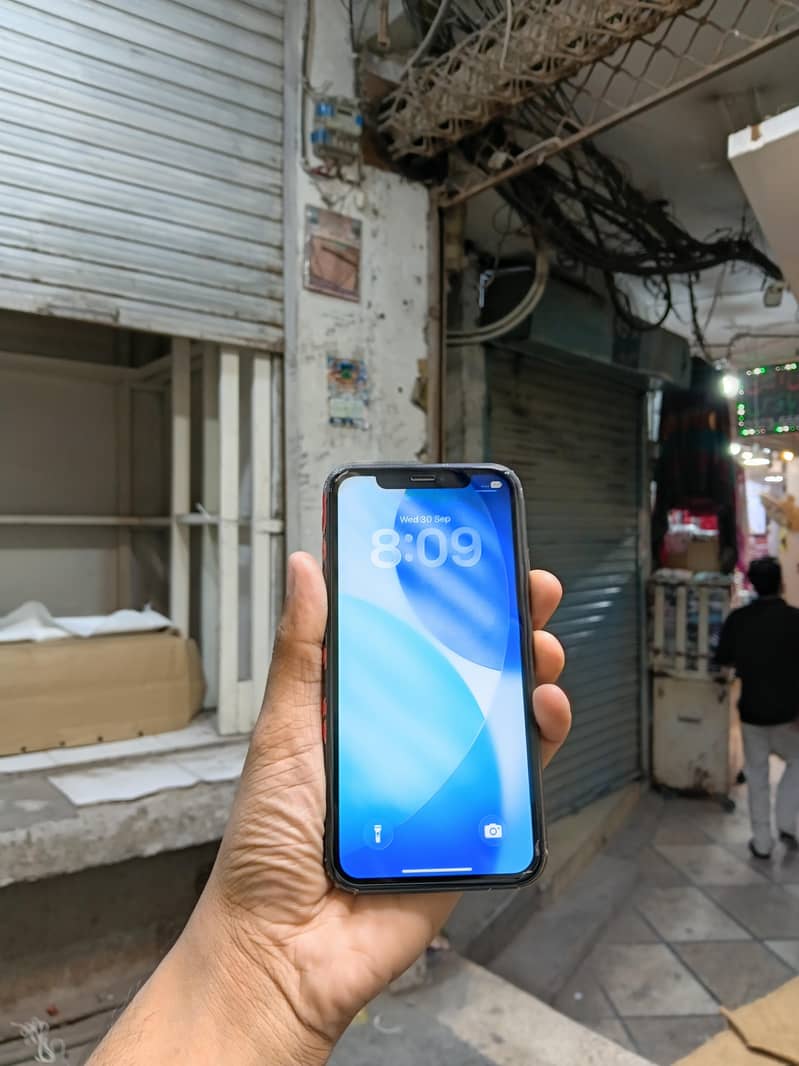 Apple iPhone 11 2