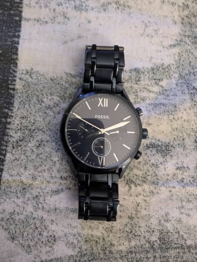 Fossil watch dark blue brand new condition original watch.