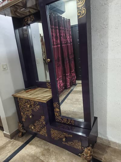wooden bed