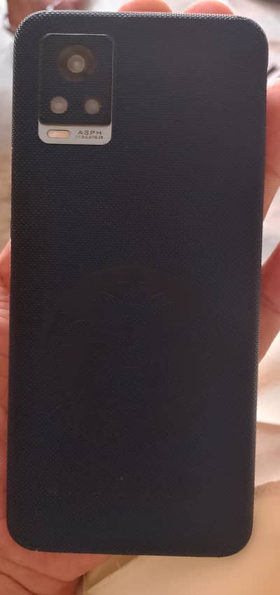 Vivo V20