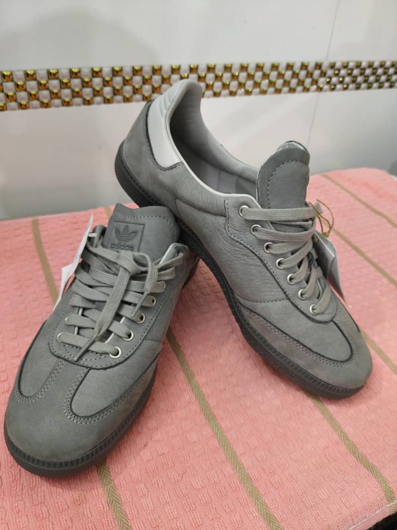 ADIDAS 1