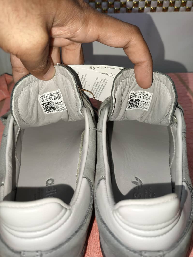 ADIDAS 7