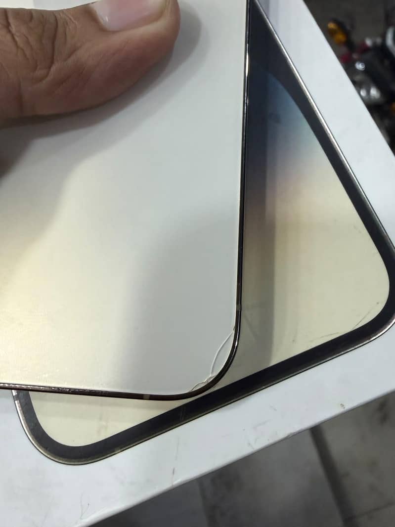 Apple iPhone 14 Pro Max 2